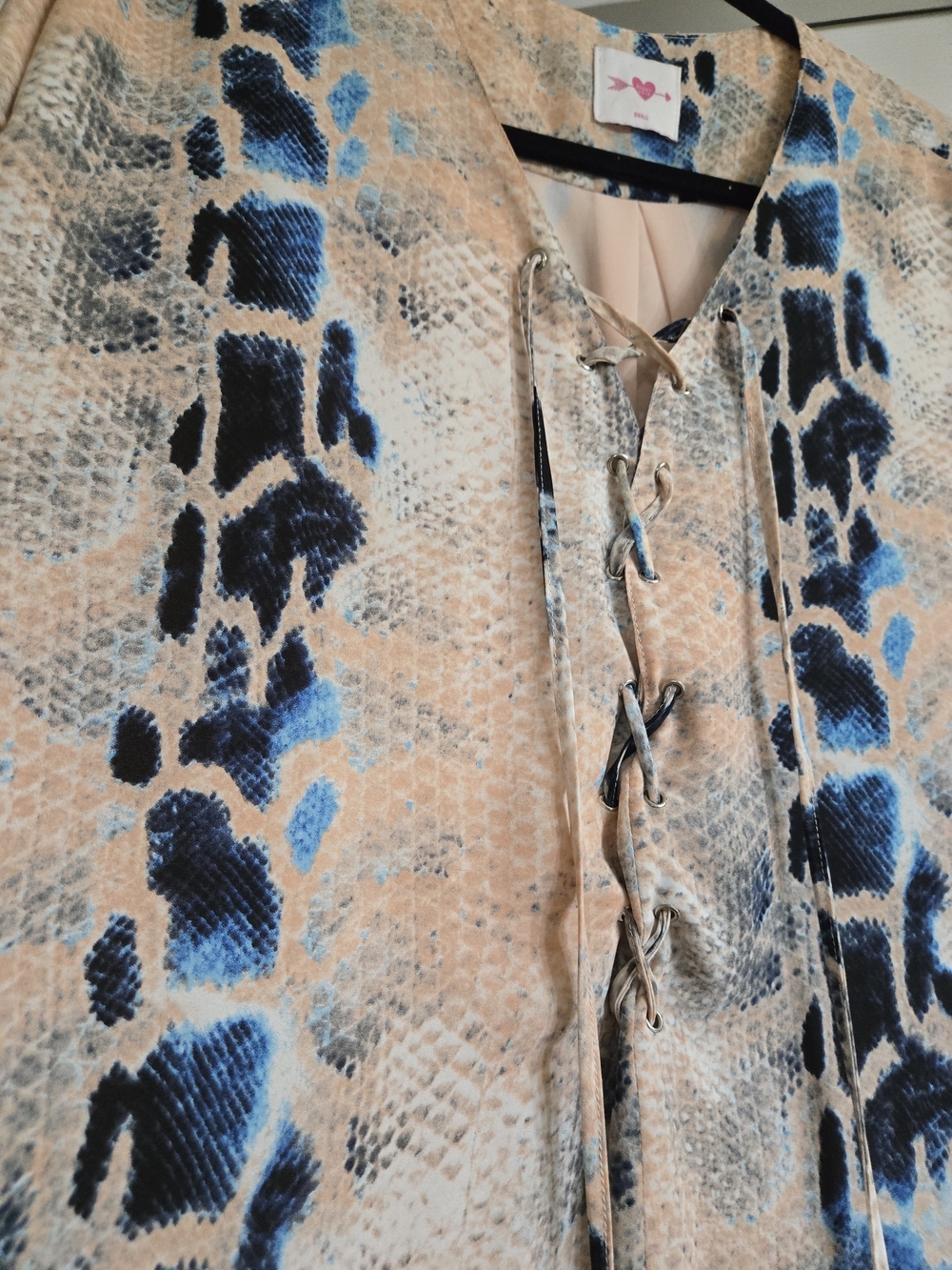 Buddy Love Peach Snake-Print Mini Dress with Blue and Black Accents Size Small - Picture 3 of 5